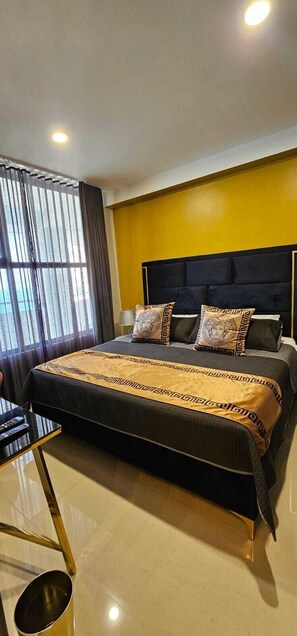 Departamento Deluxe, balcón, vista al mar | 2 habitaciones, decoración personalizada y muebles diferentes 
