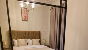 1 bedroom, iron/ironing board, WiFi, bed sheets - Peaceful Nanyuki Getaway with Stunning Mt. Kenya Views – Walk to Cedar Mall. (Nanyuki)