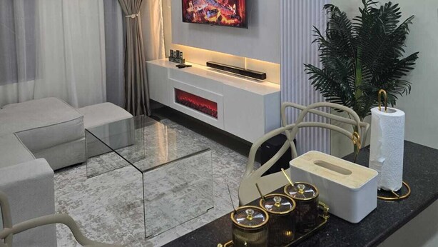 Living area - Peaceful Nanyuki Getaway with Stunning Mt. Kenya Views – Walk to Cedar Mall. (Nanyuki)