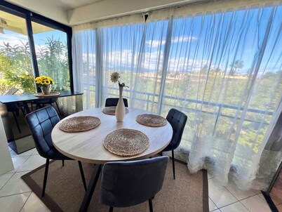 JUAN LES PINS – 4 people – Pool – Garage