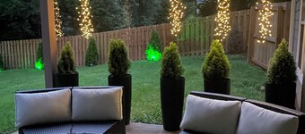 The Soul Light Suite, 2 King Beds, near Chateau Elan, Road Atlanta