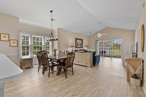 Interior - Spacious Condo, Private Balcony, Pool, Golf (Myrtle Beach)