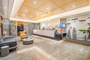 Lobby - Yimi Collection Hotel (Shanghai Xizang North Road Subway Station) (Shanghai)