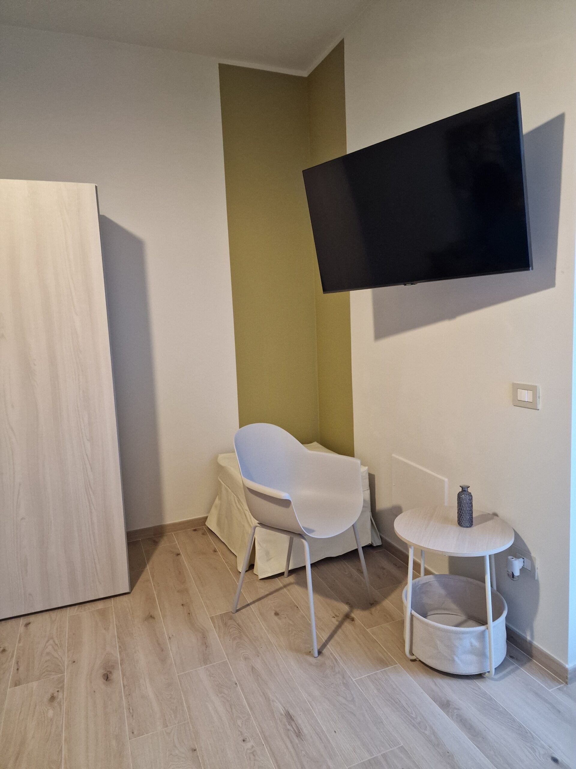 Comfort-værelse til 3 personer | Minibar, individuelt design, individuel indretning, skrivebord