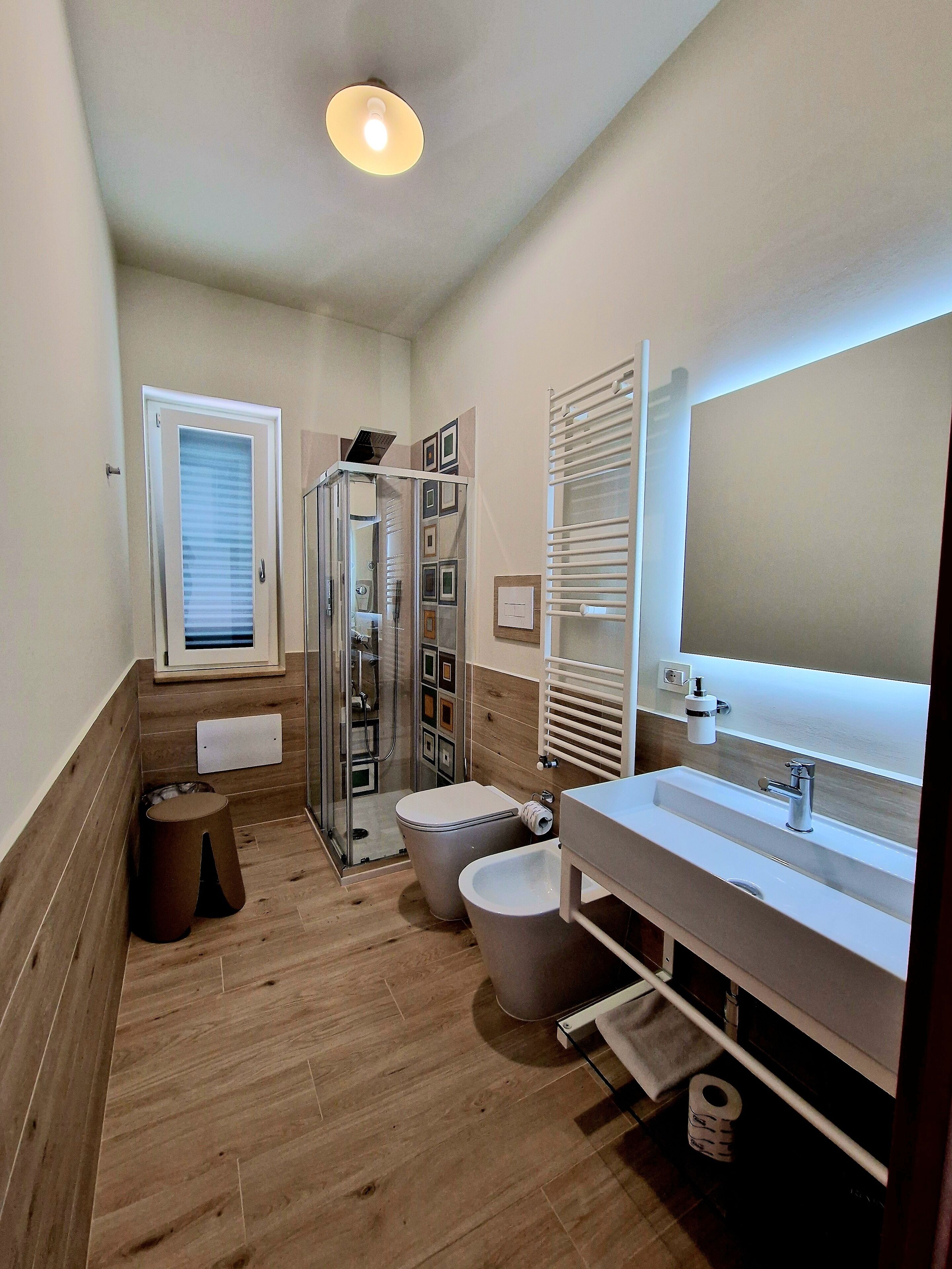 Chambre Triple Supérieure, vue mer | Salle de bain