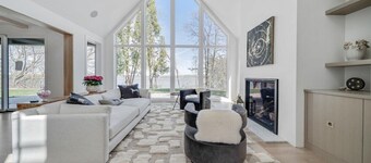 Welcome to LakeHus - Luxury Urban Lake Home on coveted Lake Minnewashta