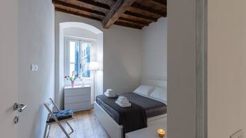 1 camera, ferro/asse da stiro, Wi-Fi gratuito, lenzuola