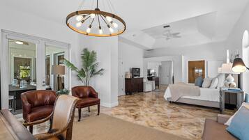 3 bedrooms, desk, iron/ironing board, travel cot