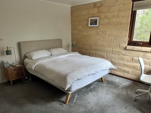 3 makuuhuonetta, Wi-Fi