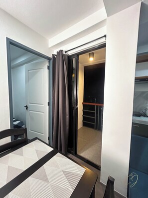Apartemen Premium, 2 kamar tidur, Hewan Peliharaan Diizinkan, pemandangan kota | Balkon