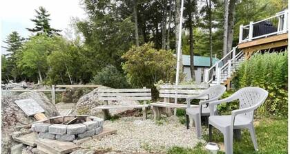 Sunrise Cottage on Beech Hill Pond-Close to Acadia