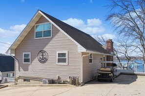 Exterior - Keeping it “Reel” at Green Lake (Caledonia)