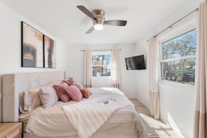 5 chambres, lit parapluie, Wi-Fi gratuit, draps fournis