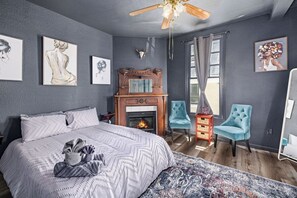 6 bedrooms, iron/ironing board, free WiFi, bed sheets
