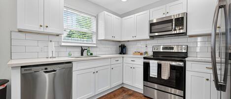 Microwave, oven, stovetop, dishwasher