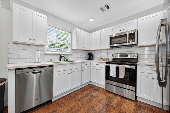 Microwave, oven, stovetop, dishwasher