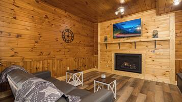 TV connectée, cheminée