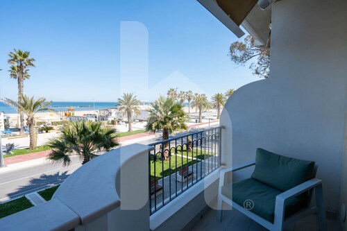 Homiday - OLYMPUS Seafront Luxury