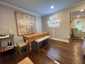 Interior - Stylish 3BR in Garden District near parks, river views, Neville High, and ULM. (Monroe)