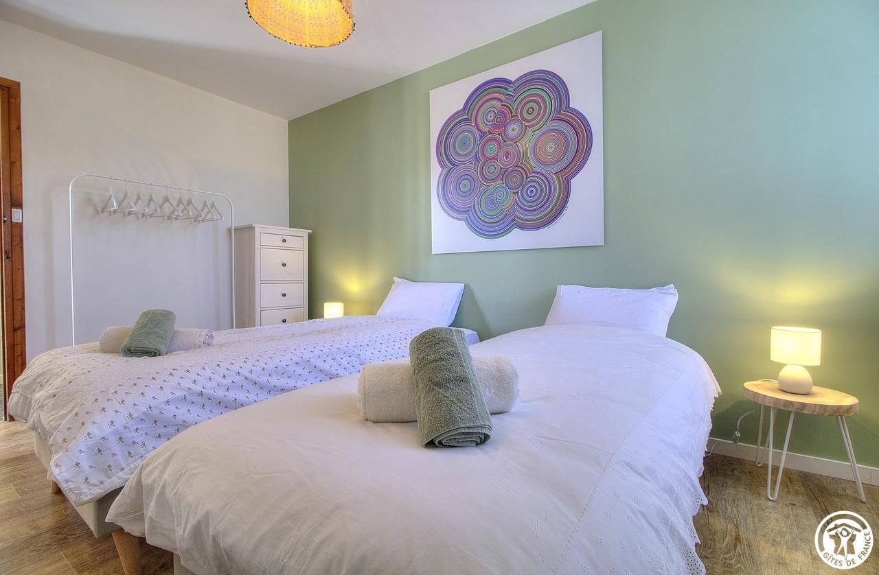 3 bedrooms, free WiFi, bed sheets