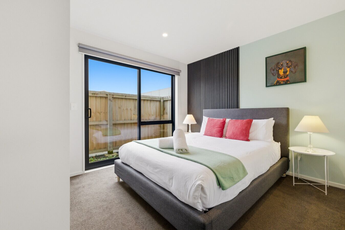 3 habitaciones, escritorio, wifi y ropa de cama 