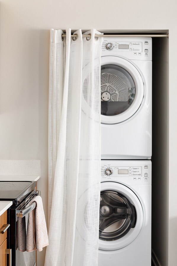 Interior - Trailside Charm | TART Trail | Downtown | (Traverse City)