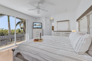 3 chambres, fer et planche à repasser, Wi-Fi gratuit, draps fournis