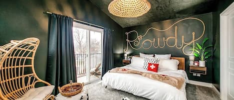 3 bedrooms, internet, bed sheets