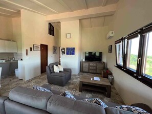 TV - Holiday apartment with air conditioning and balcony (Barbariga)