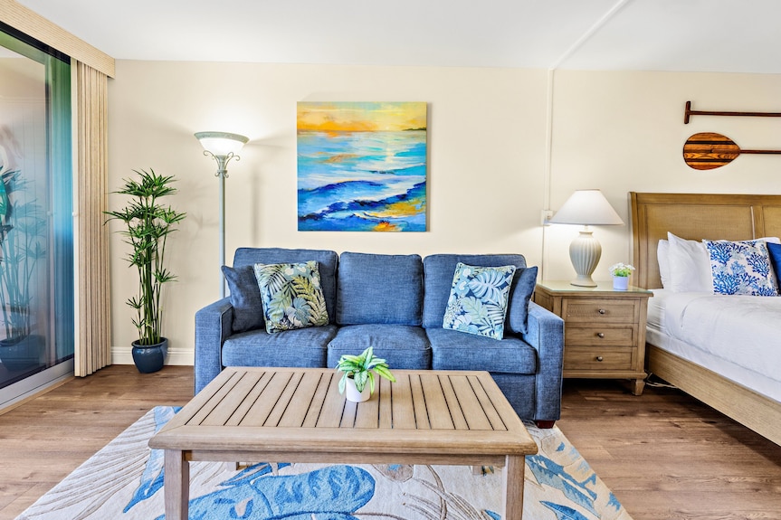 Modern Ground-floor Condo - Kaanapali Beach, HI