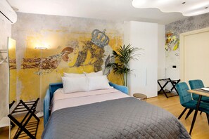 1 chambre, fer et planche Ă repasser, Wi-Fi gratuit, draps fournis