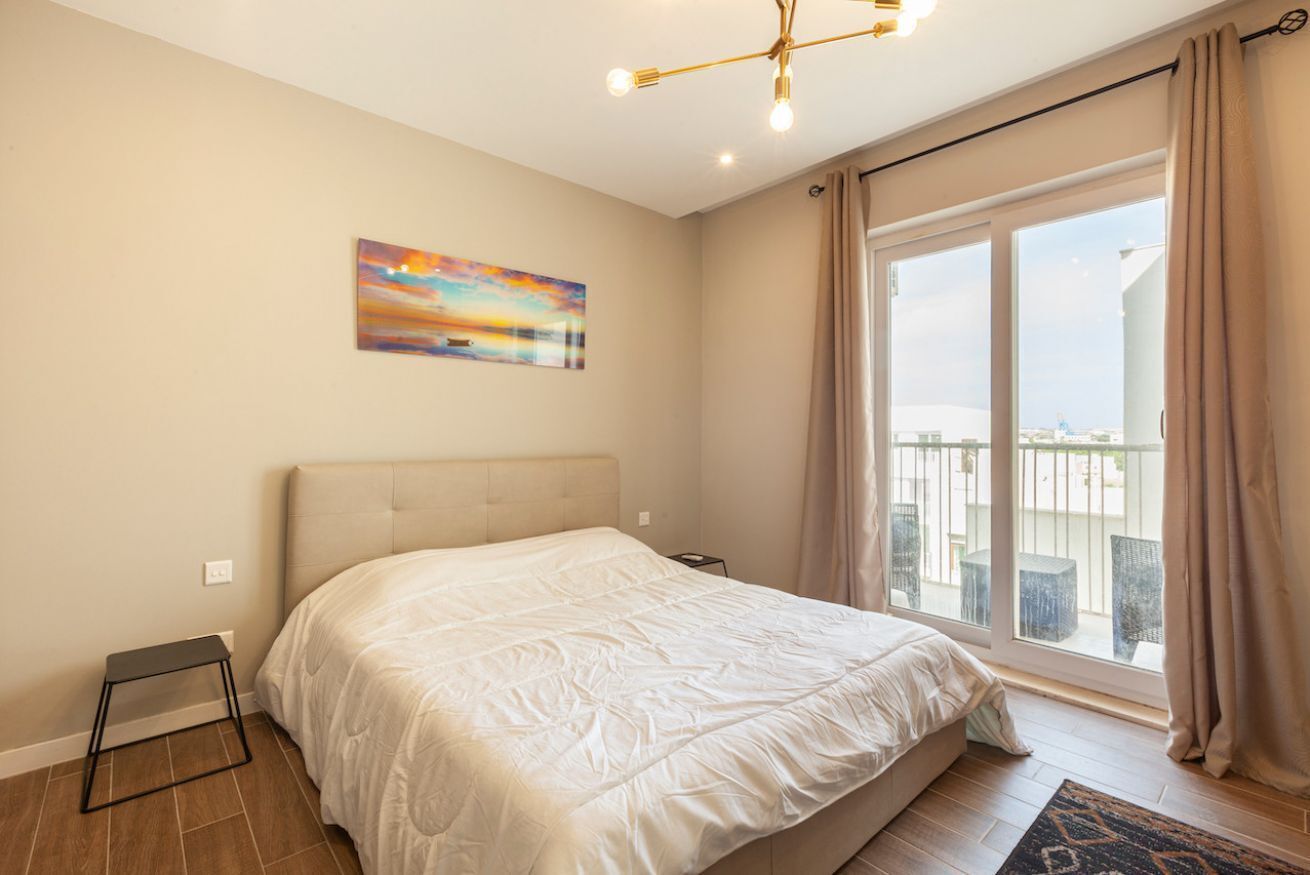 1 slaapkamer, een strijkplank/strijkijzer, wifi, beddengoed