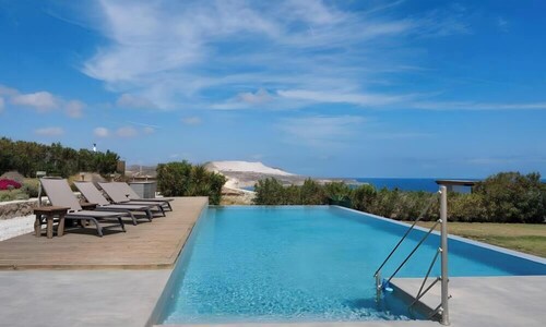 Holiday Home 'Olive' with Sea View, Wi-Fi and Air Conditioning