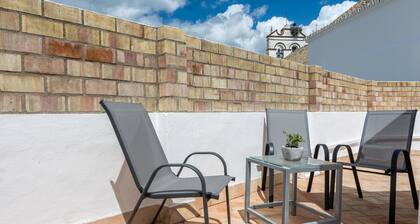 Santa Clara Home: Central Holiday House with Private Terrace, Wi-Fi & Air Conditioning