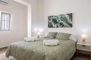 3 chambres, Wi-Fi gratuit, draps fournis