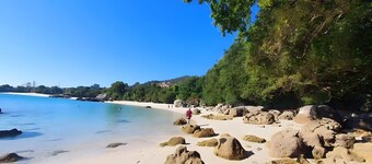 Holiday Home 'Villa Lukita' with Sea Views, Wi-Fi and Air Conditioning