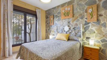 3 slaapkamers, gratis wifi, beddengoed
