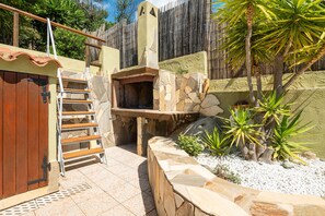 Terrace/patio - Holiday Home 'Claudia' with Private Terrace, Wi-Fi and Air Conditioning (Costa Rei)