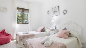 3 Schlafzimmer, Bügeleisen/Bügelbrett, kostenloses WLAN, Bettwäsche