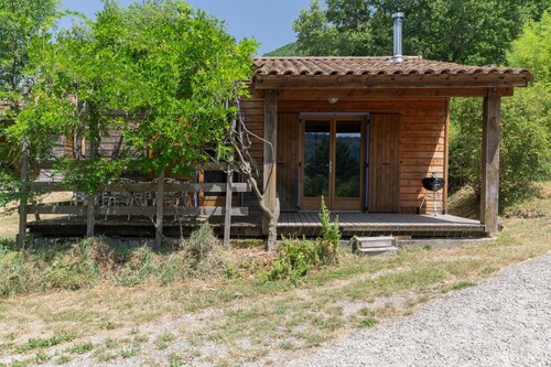 Chalet 'Bleu 6 Personnes Piscine' with Mountain View, Private Terrace and Wi-Fi