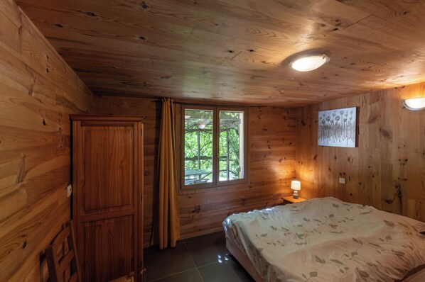 1 chambre, Wi-Fi gratuit, draps fournis