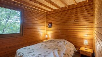 1 chambre, Wi-Fi gratuit, draps fournis