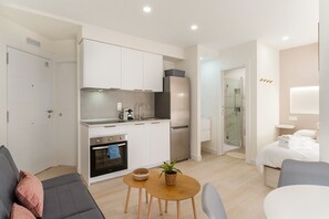 Interior - La Cala Home - Cala Sol – Bright Upper-Floor Studio – Steps from the Beach (La Cala de Mijas)