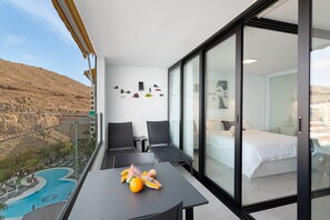 1 dormitorio, tabla de planchar con plancha, wifi gratis y ropa de cama