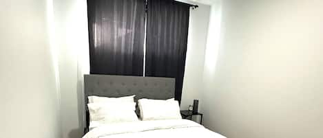 2 多间卧室、熨斗/熨衣板、WiFi、床单