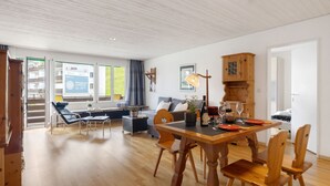 Uklassifisert bilde, 3 av 34, knapp
