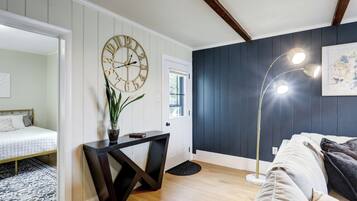 4 dormitoris, planxa i posts de planxar, wifi i roba de llit