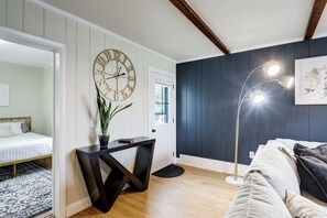 4 dormitoris, planxa i posts de planxar, wifi i roba de llit