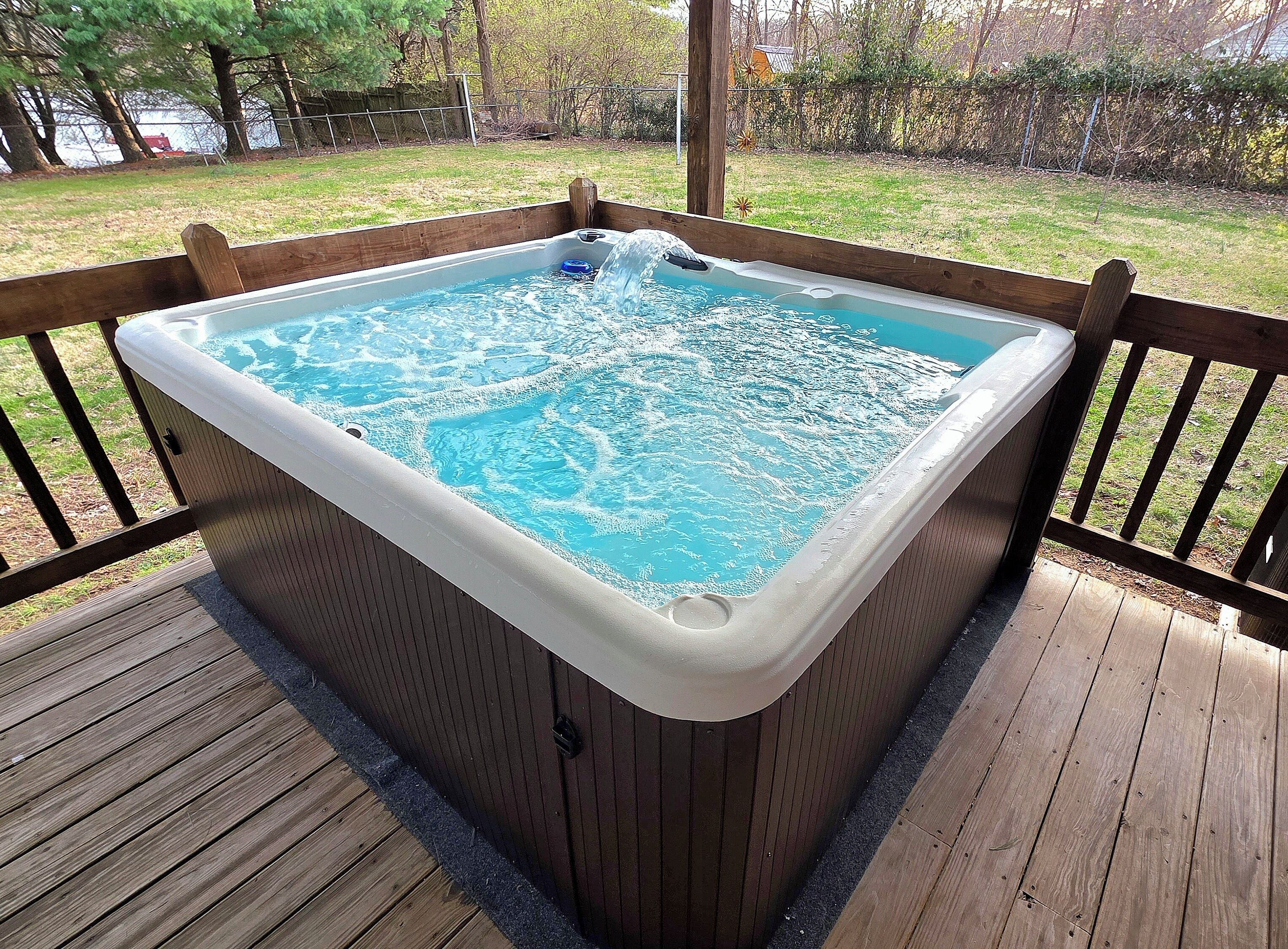 Bain à remous extérieur