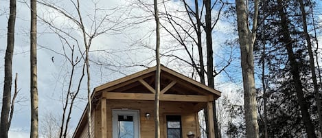 Cabin, Golf View | 1 bedroom, free WiFi